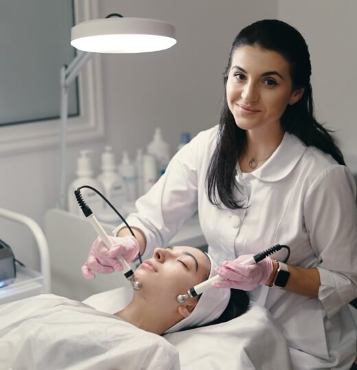 Facial Technician Training Program